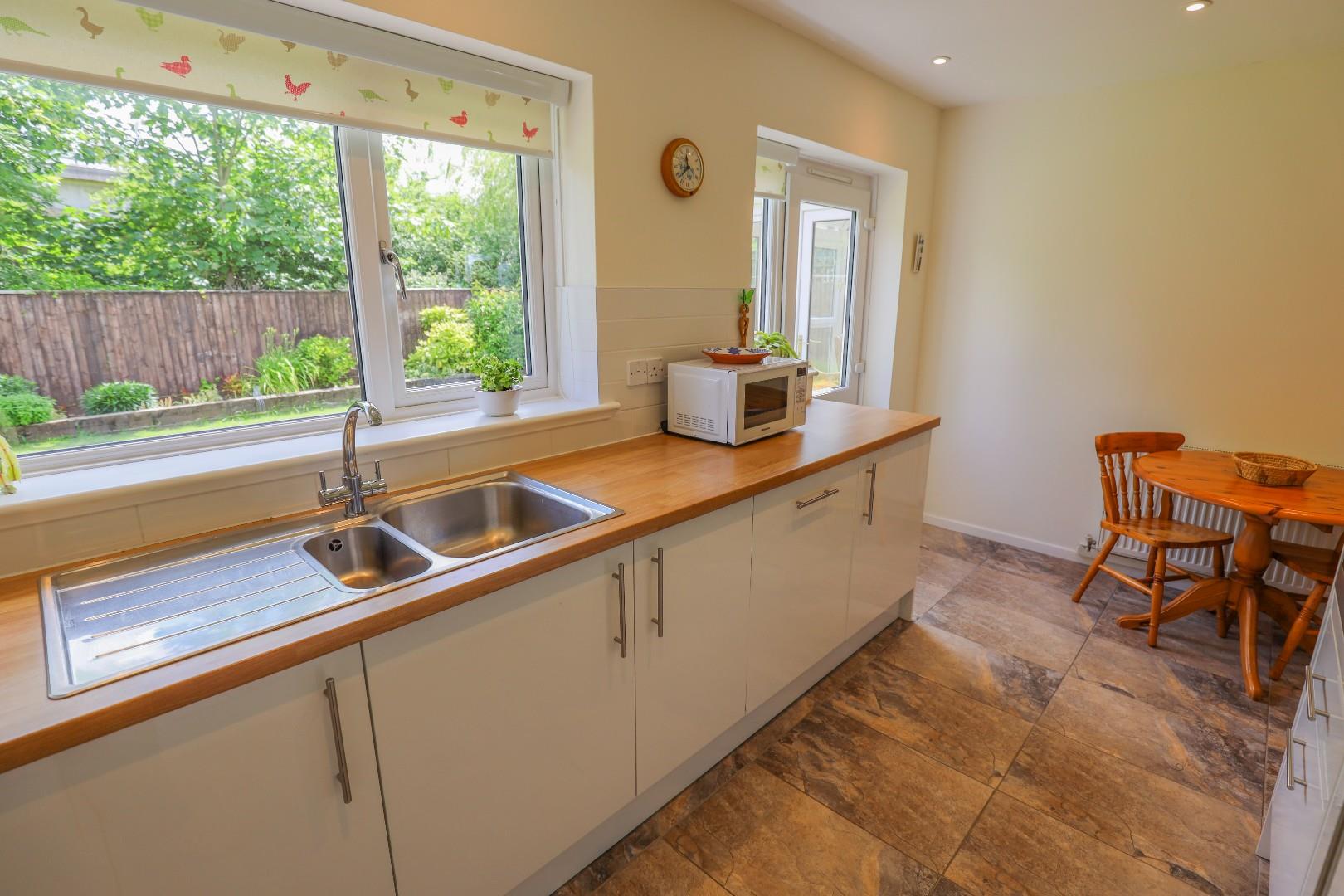 24 Middlegate Court, Cowbridge, Vale Of Glamorgan, CF71 7EF